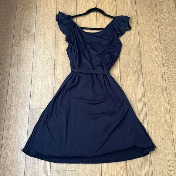 Stella McCartney Ruffled and Pleated Black Dress Size 40 - Picture 8 of 8